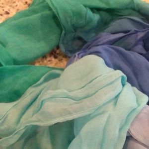 Tommy Bahama Accessories - Tommy Bahama scarf NWT Tommy Bahama Accessories - Tommy Bahama scarf NWT